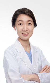 김윤경 원장 사진